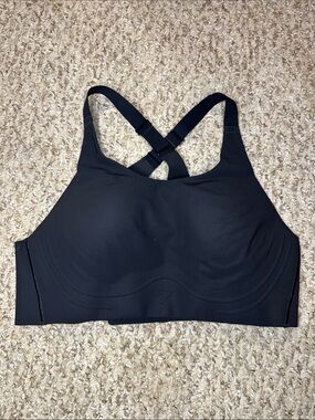 Gymshark Black Cross-Back Sports Bra - M in Black cut tag